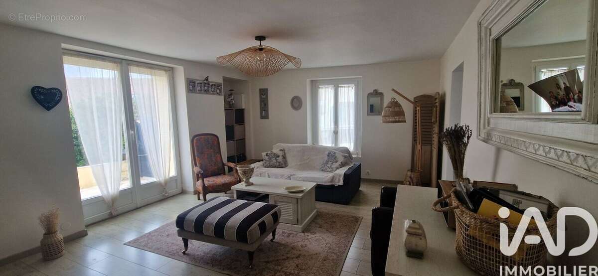 Photo 6 - Maison à MARINES