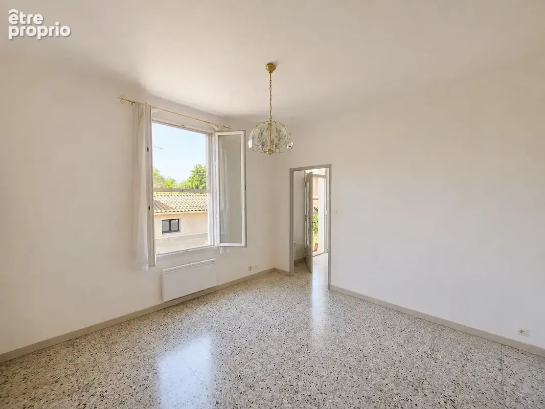 Villa des années 20 avec jardin proche du centre-ville d'Arles - photo 9