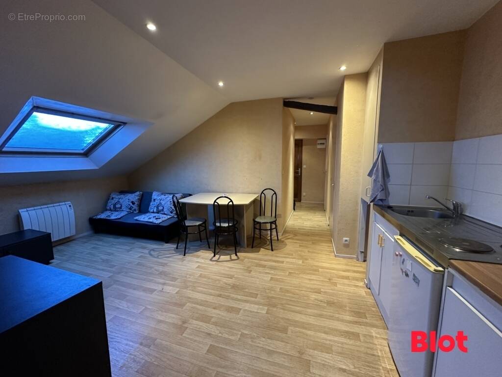 Appartement à MONTAUBAN-DE-BRETAGNE