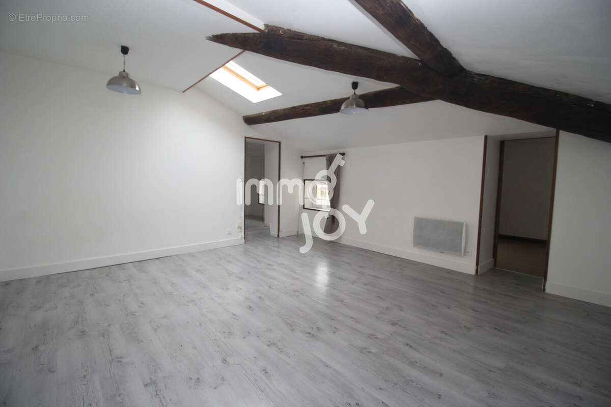 Appartement à SALLELES-D'AUDE