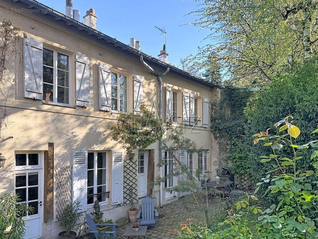 Maison à VERSAILLES