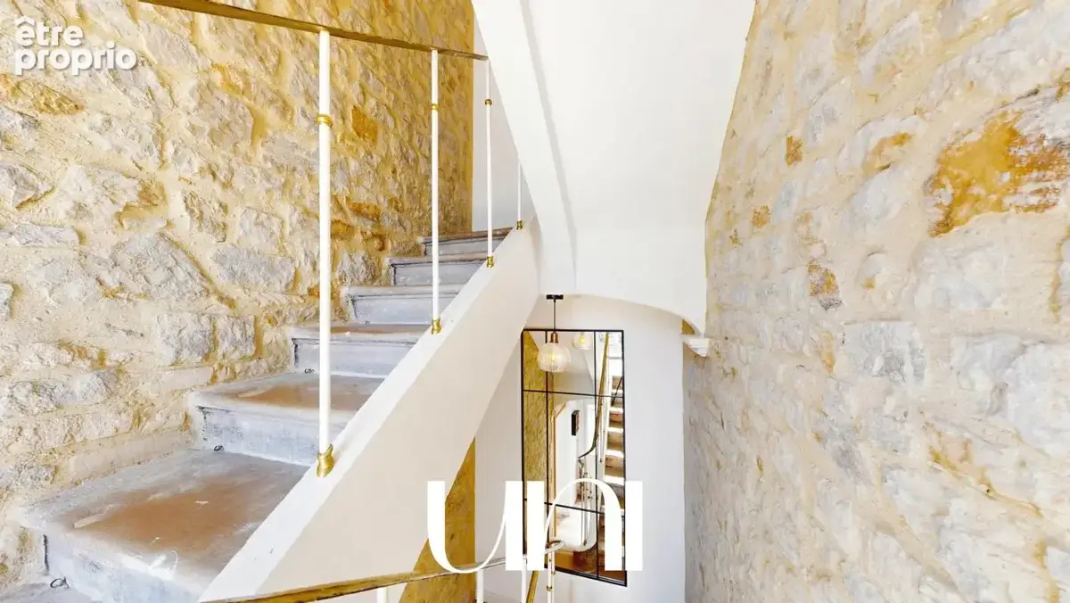 Maison 6 pièces de 106m2 avec gîte de 41m2 - 3 min de BAYEUX - photo 8