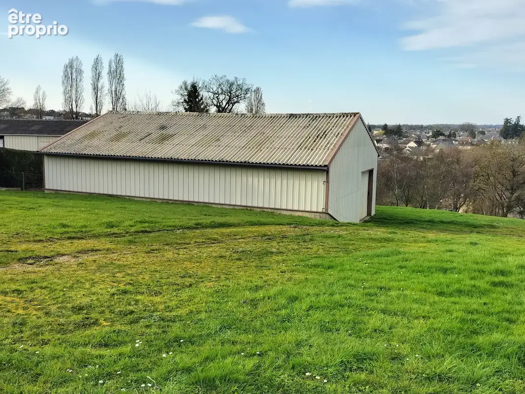 À vendre   Pavillon avec hangar sur 5134m2 de terrain - photo 4