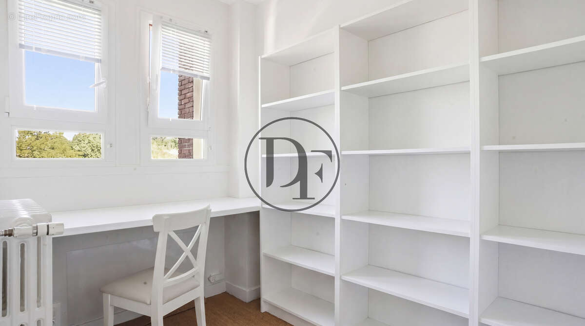 Appartement à FONTAINEBLEAU