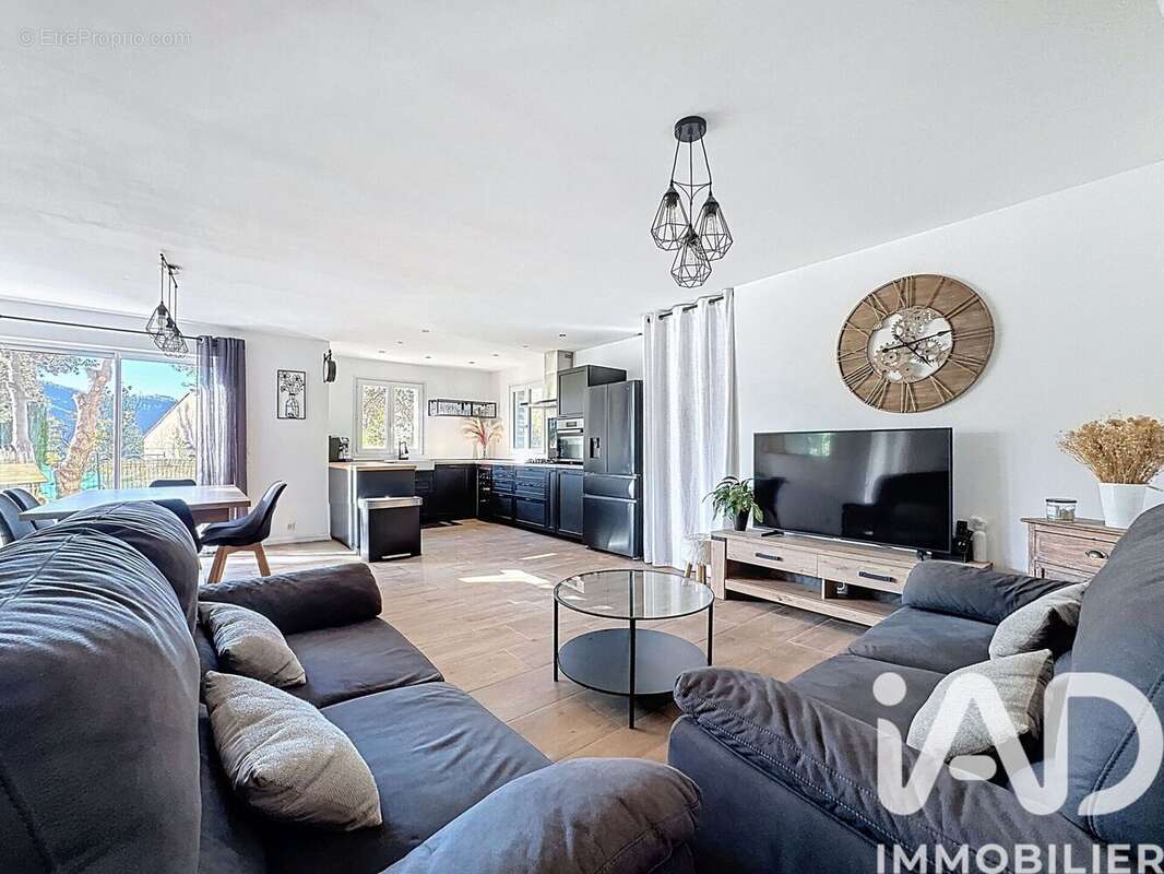 Photo 5 - Maison à BAGNOLS-EN-FORET