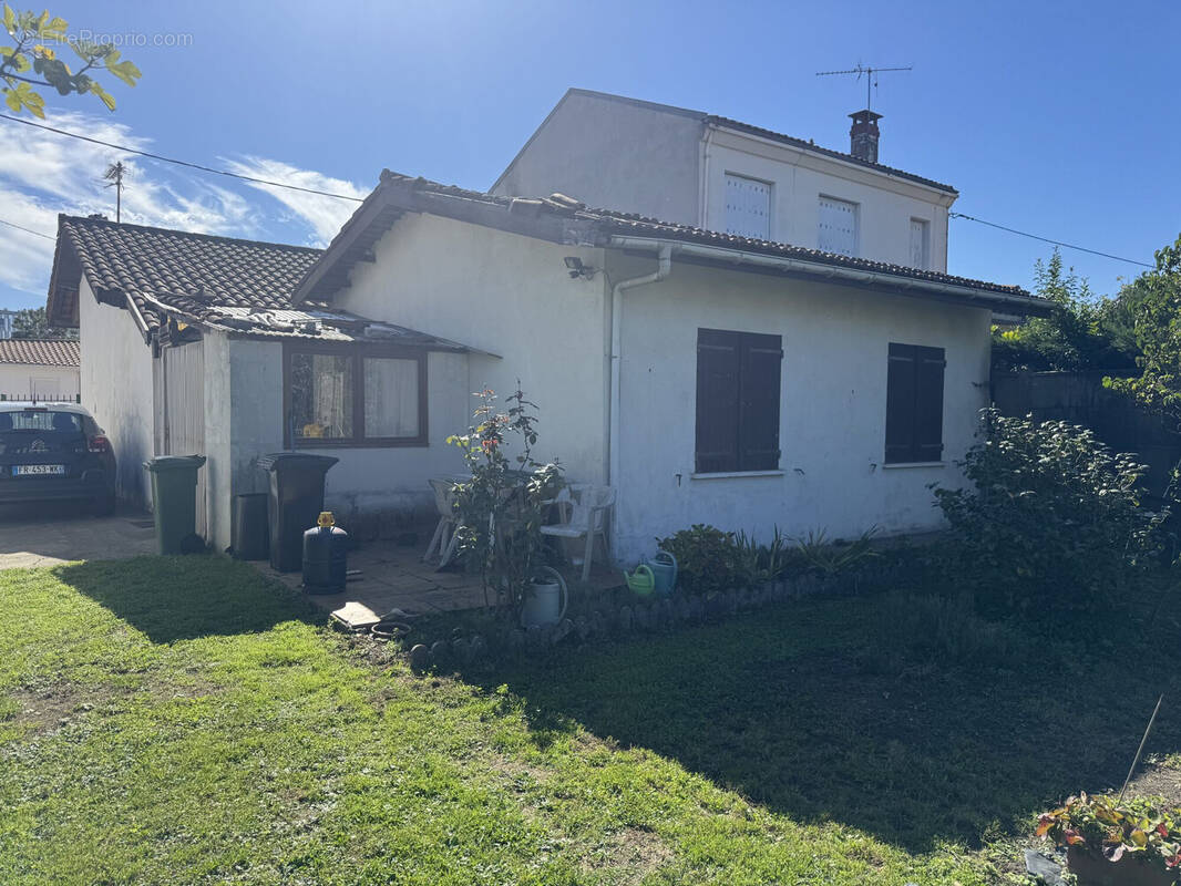 Maison à LE BOUSCAT