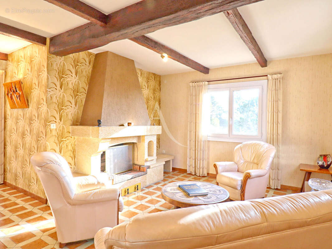 Maison à PIERREVERT