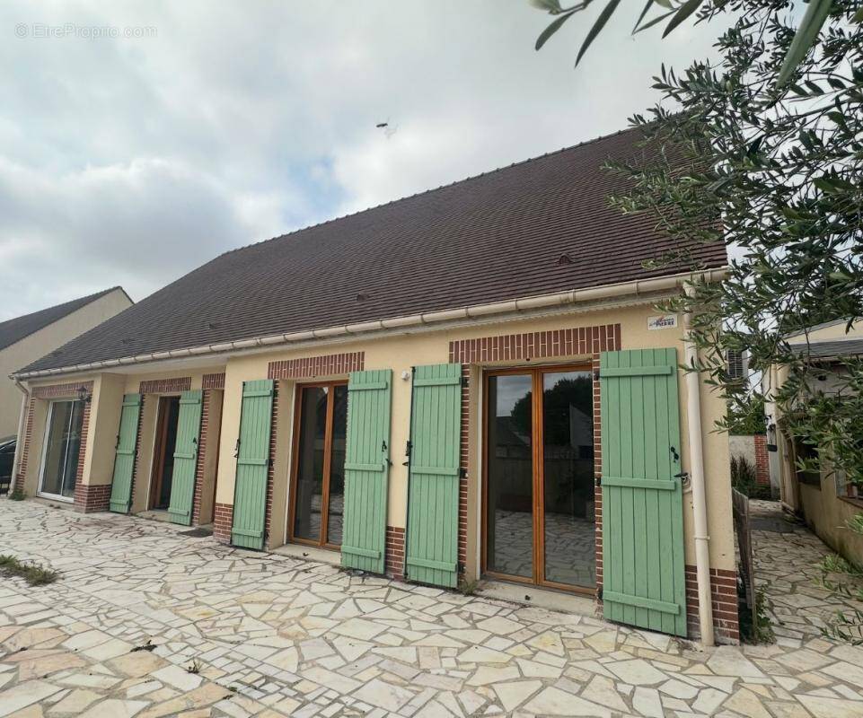 Maison à SAINT-CREPIN-IBOUVILLERS