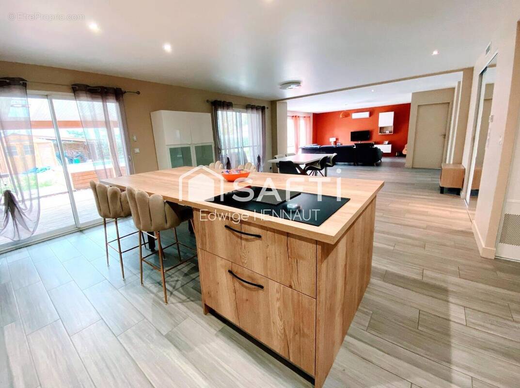 Photo 1 - Maison à PAREMPUYRE