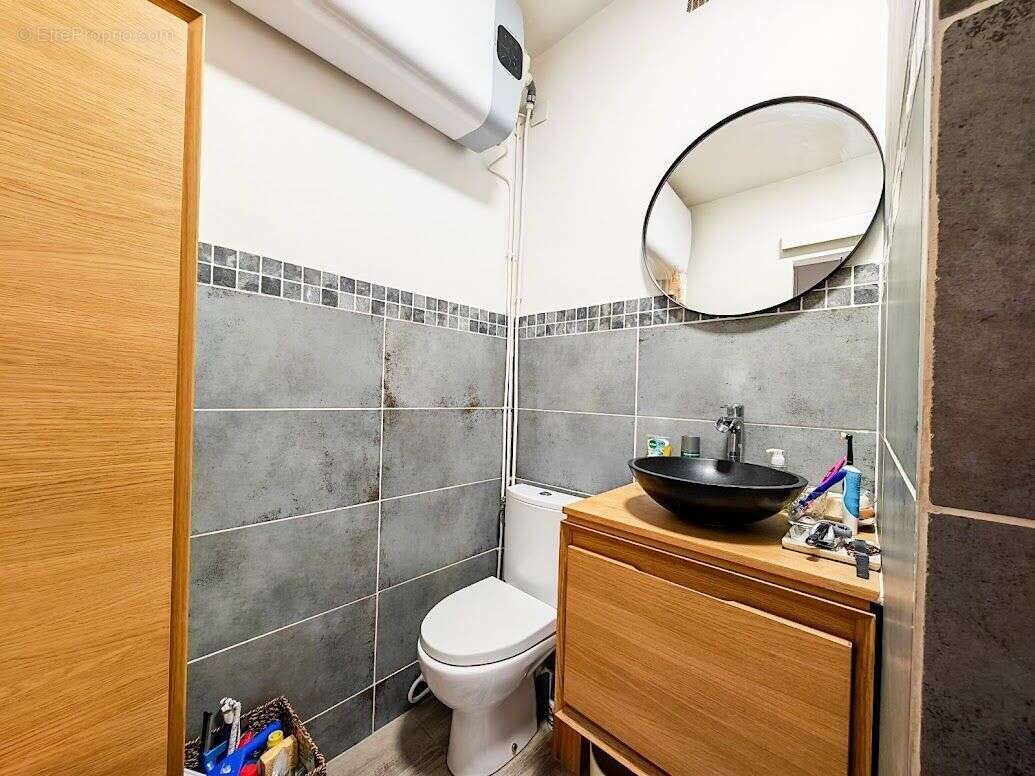 Appartement à VILLENEUVE-LOUBET