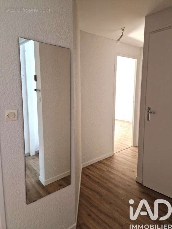 Photo 9 - Appartement à ANDREZIEUX-BOUTHEON