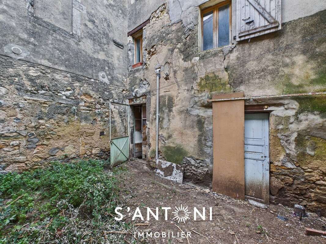 Maison à SERVIAN