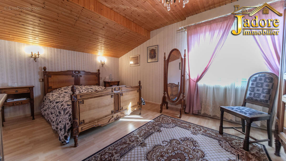 Maison avec veranda - photo 10