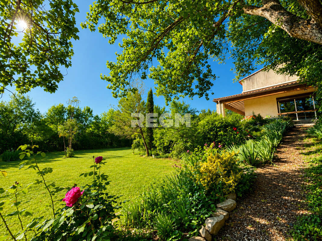 Maison à SAUSSINES
