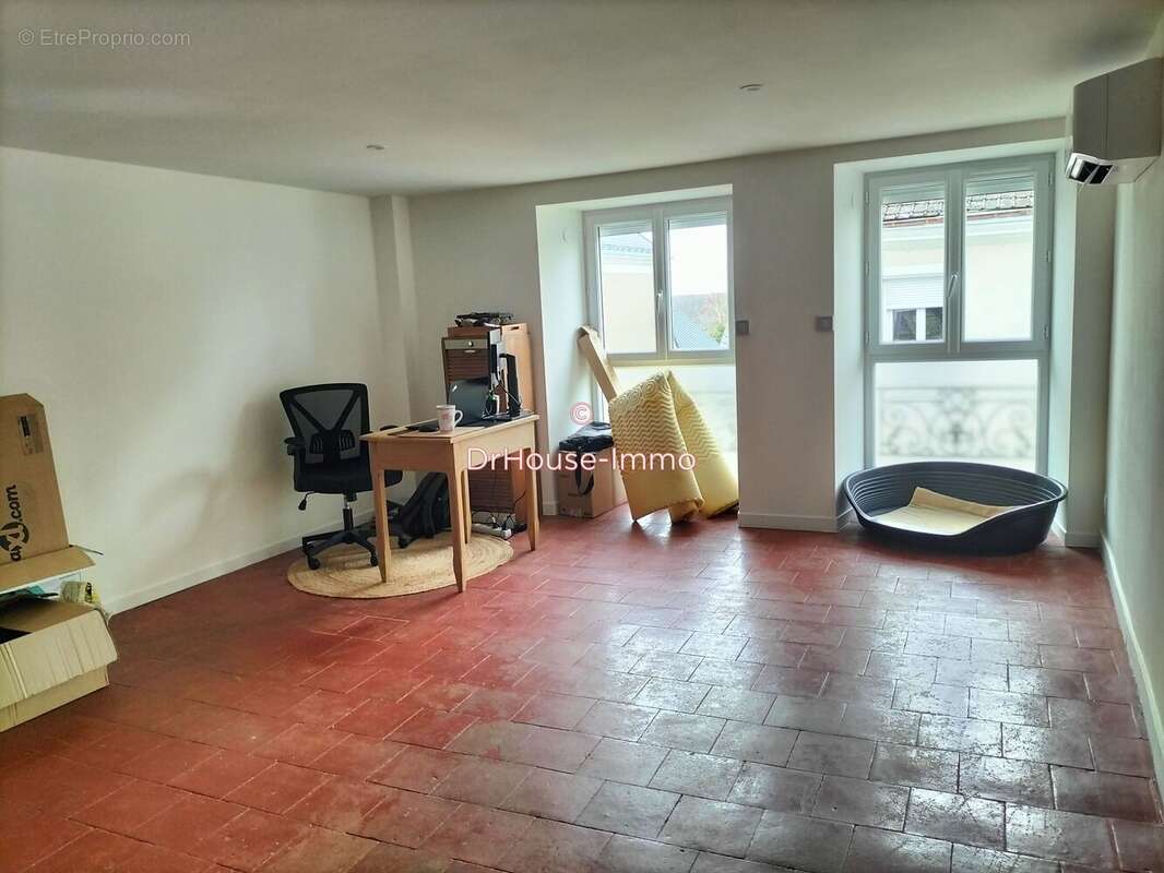 Appartement à MANSIGNE