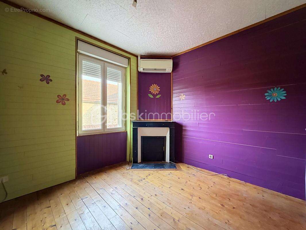 Maison à rénover – 145 m² – Nesles-la-Montagne - photo 4