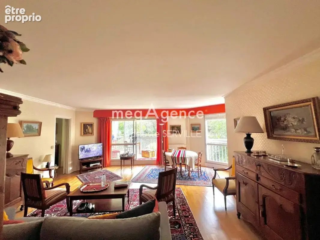Appartement à LE CHESNAY