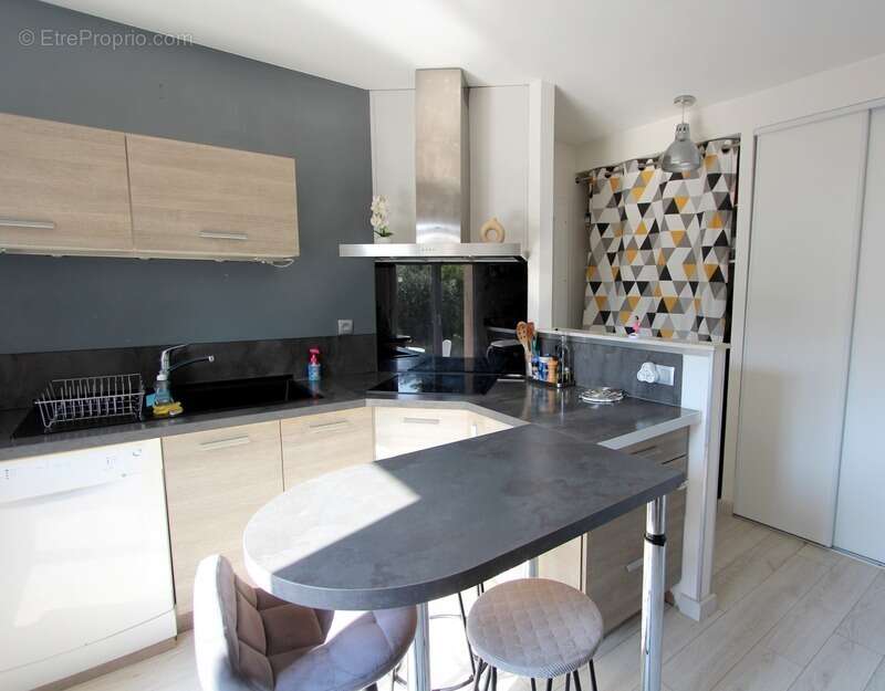 Maison à vendre 6 pièces LONS (64) - photo 4