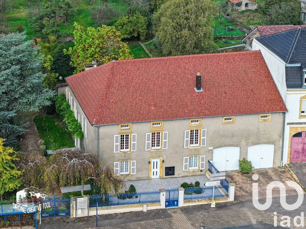 Photo 1 - Maison à MONTOIS-LA-MONTAGNE