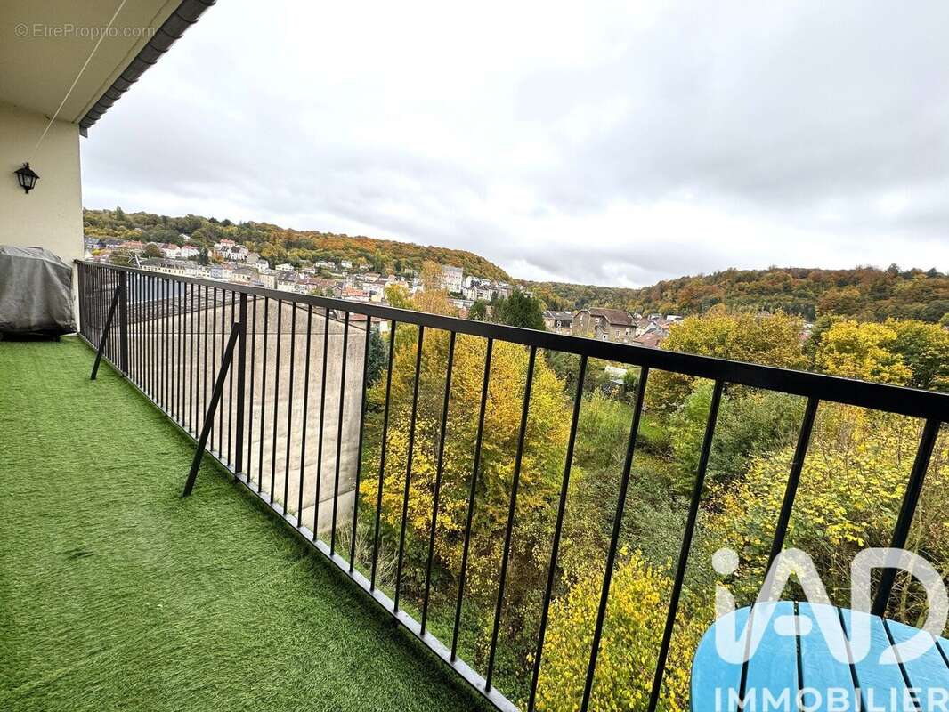 Photo 4 - Appartement à AUDUN-LE-TICHE
