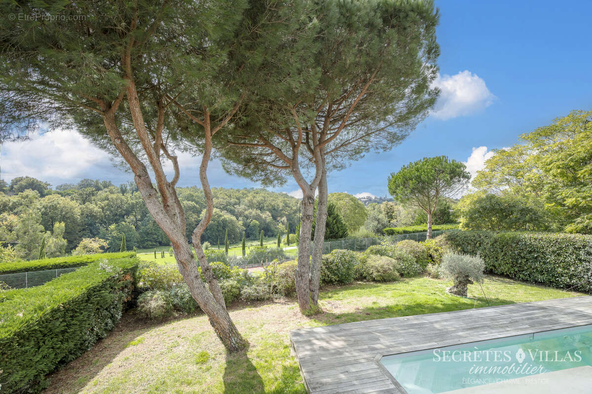 Bouliac  villa familiale 192m2 vue degagee avec appartement - photo 2