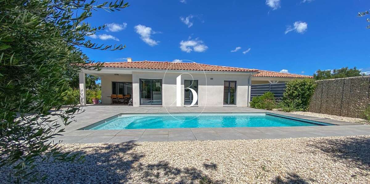 Maison à GOUDARGUES