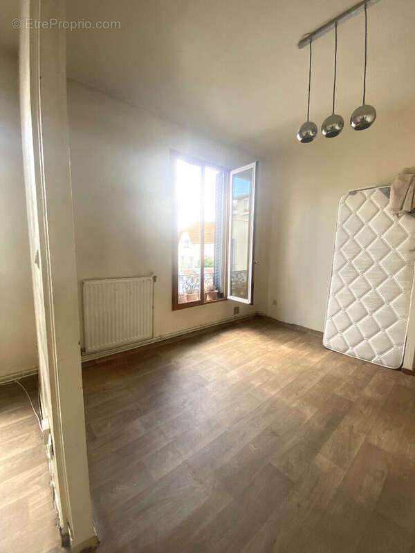 Appartement à COLOMBES