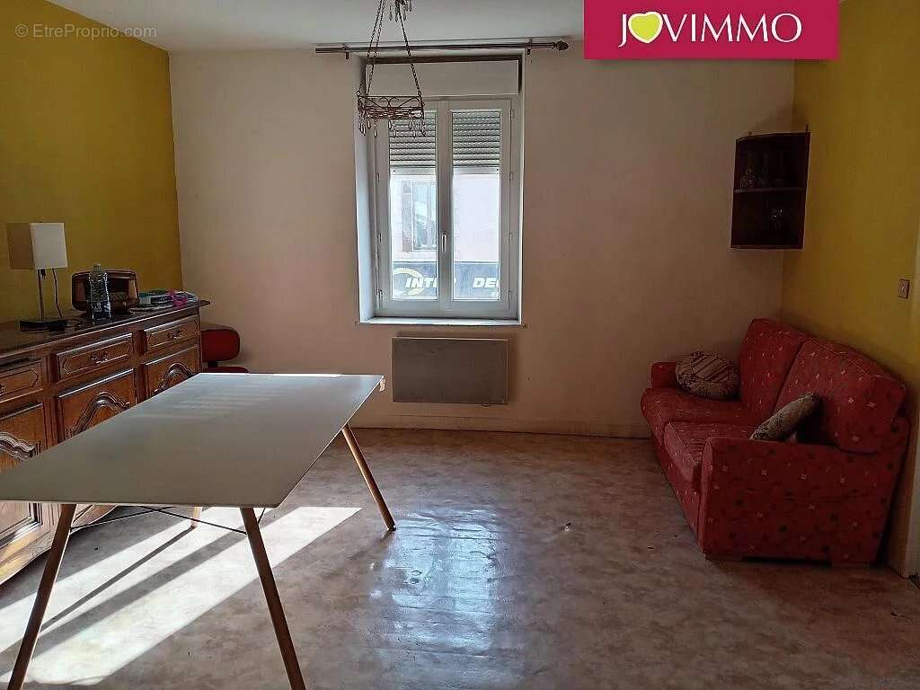 Commerce à SAINT-ELOY-LES-MINES