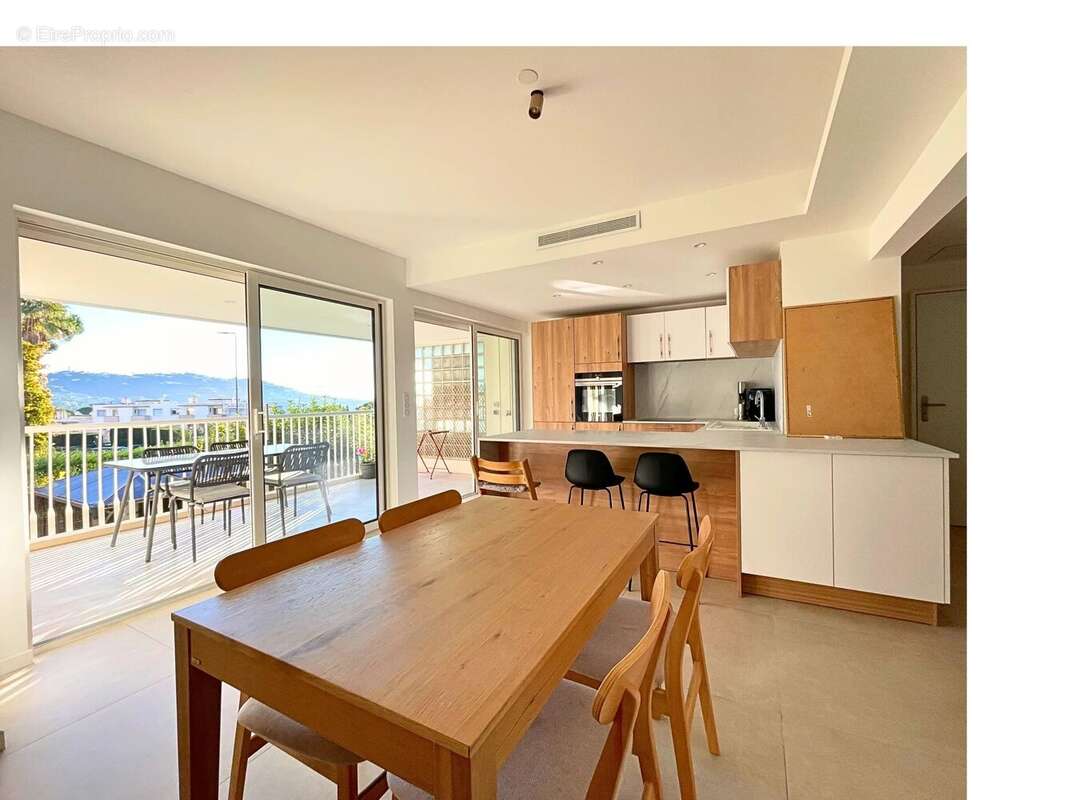Appartement à CANNES