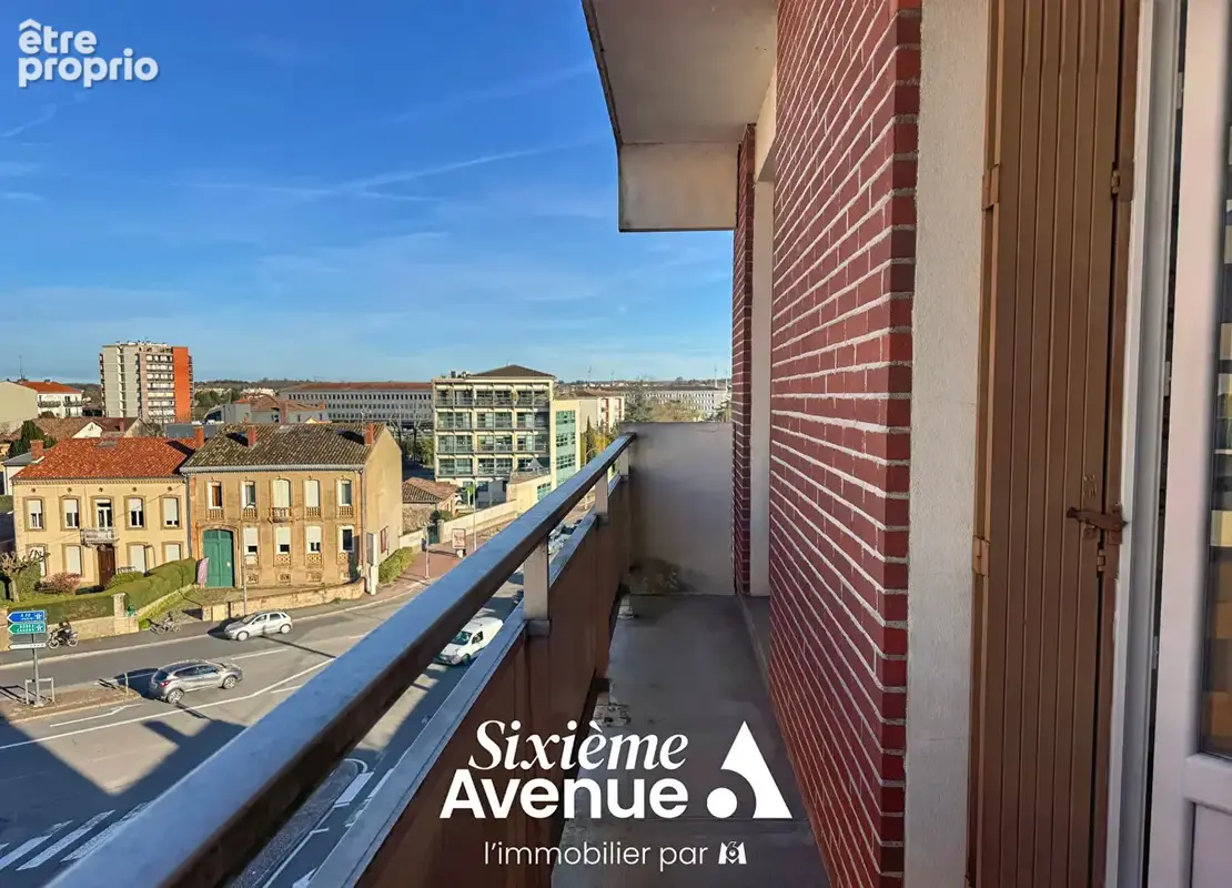 appartement centre ville avec ascenseur, parking et balcons ! - photo 7