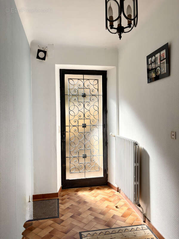 Maison à SALLES-DE-BELVES