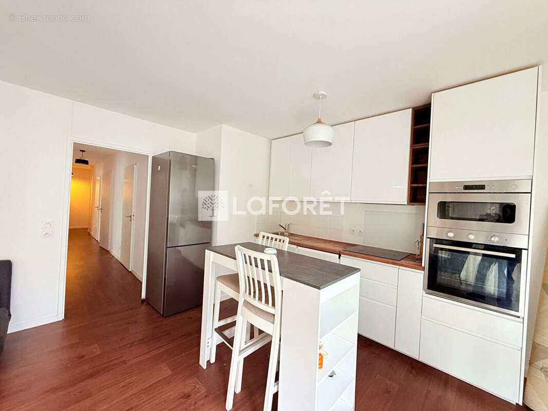 Appartement à NANTERRE