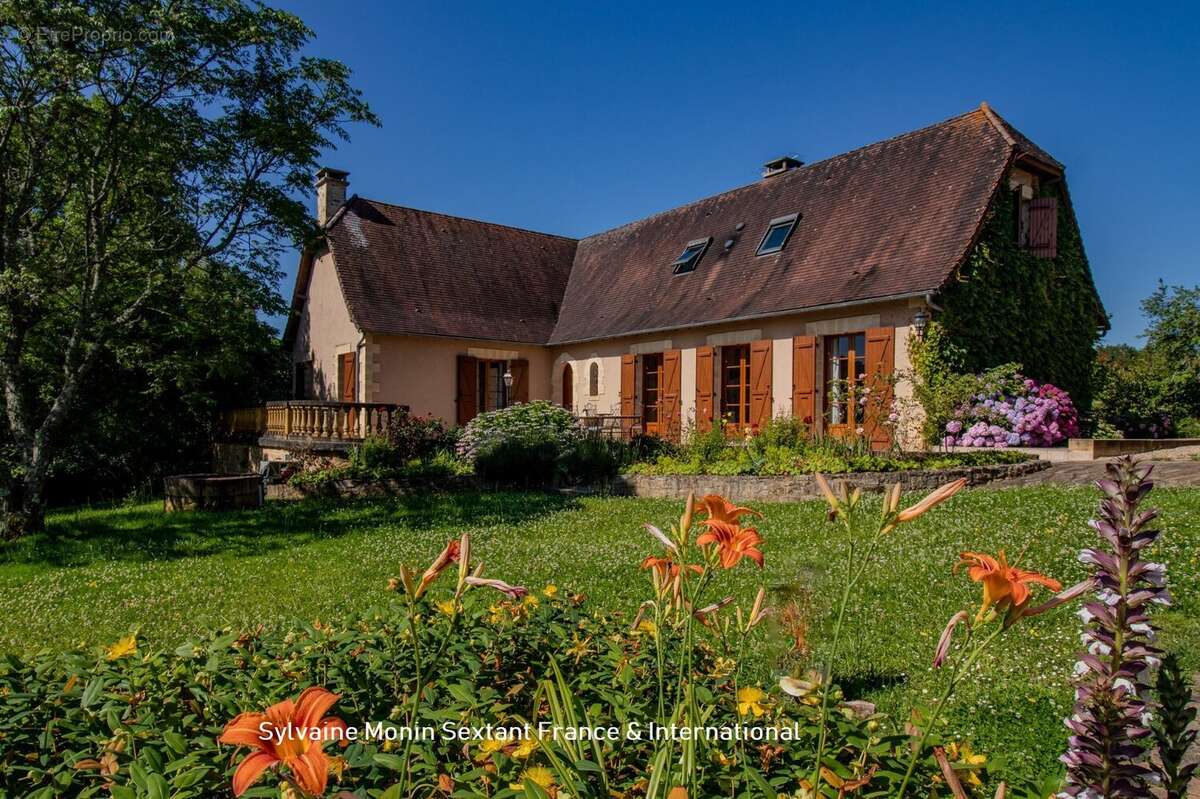 Maison à EXCIDEUIL