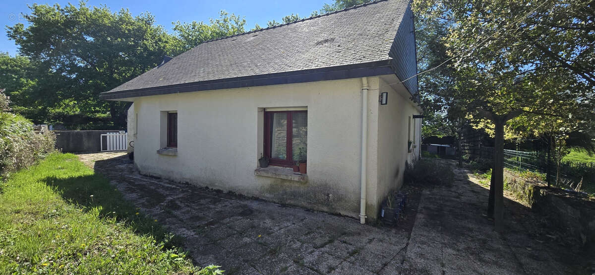 Maison à LOCUNOLE
