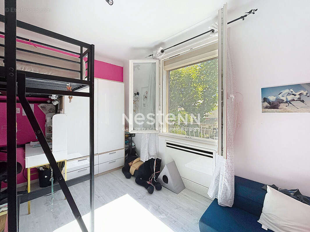 Maison à SAINT-MARTIN-DE-LA-BRASQUE