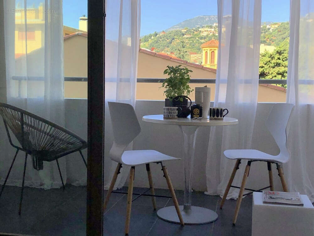 Appartement à MENTON