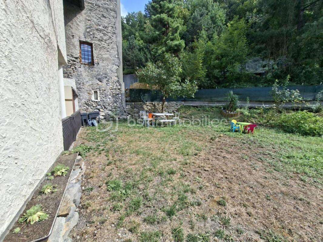 Appartement T4 de 86 m² avec jardin et cave - photo 12