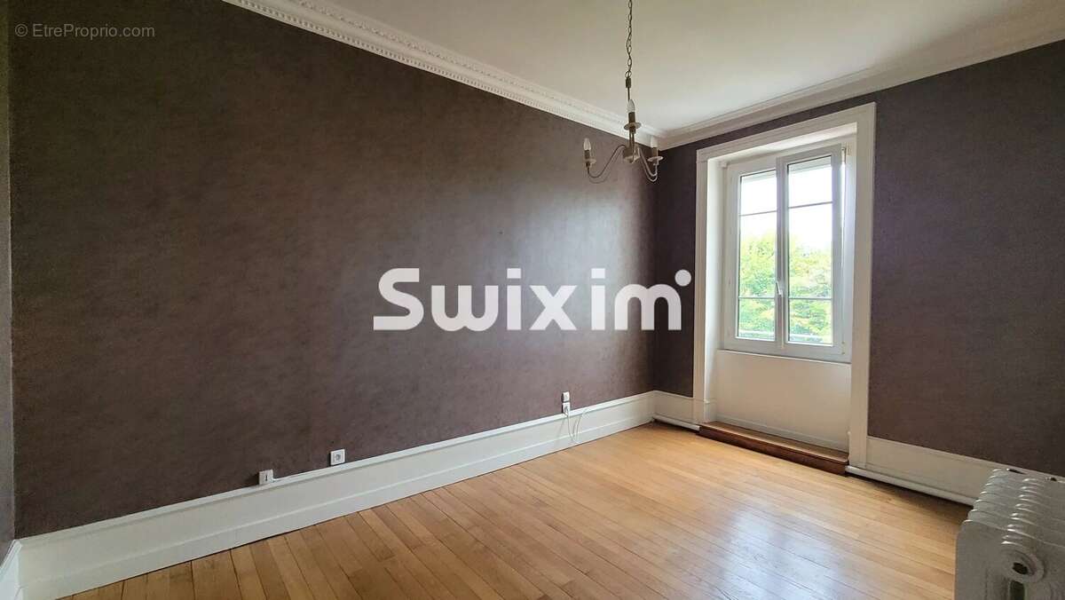 Appartement 136 m² à Lons-Le-Saunier  - photo 15