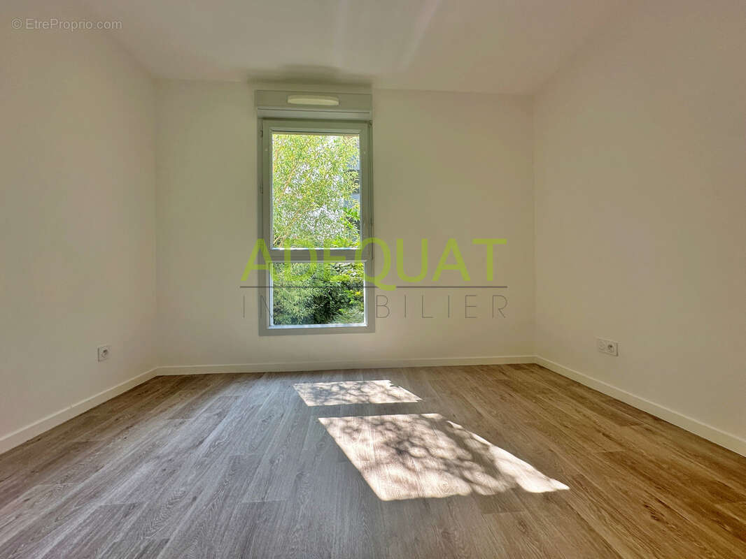 Appartement t4 - terrasse, jardin et garage - photo 6