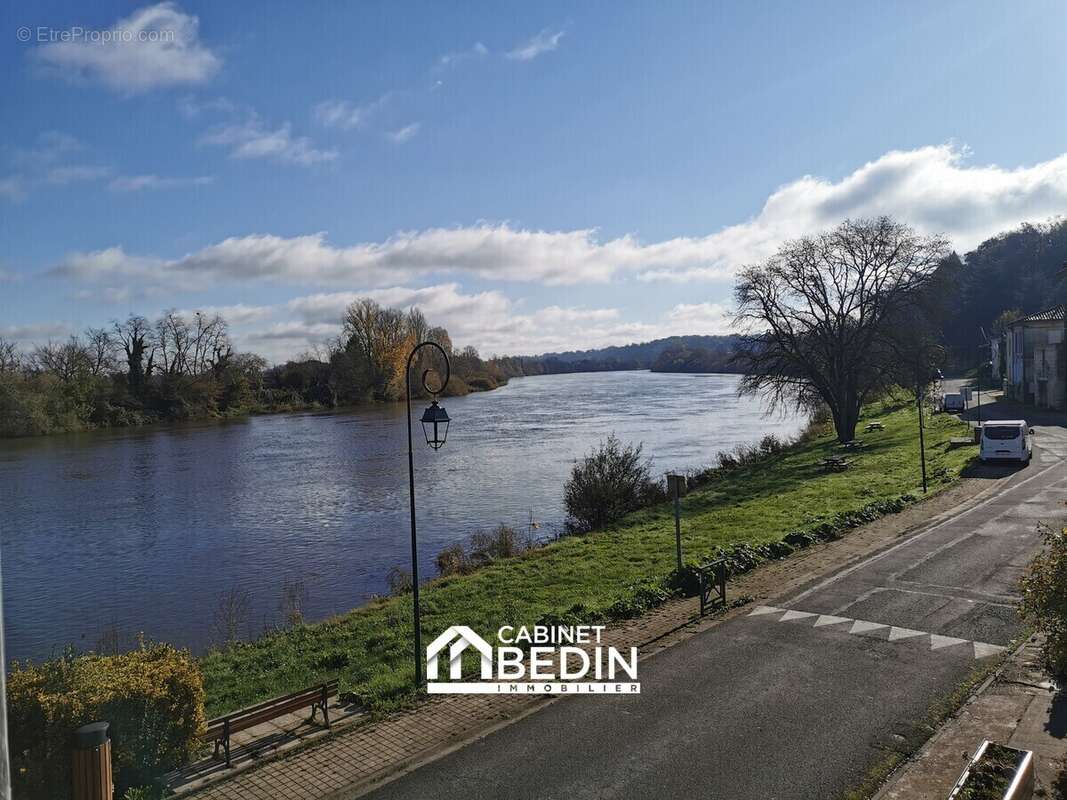 Maison 310 m² à Branne  - photo 2