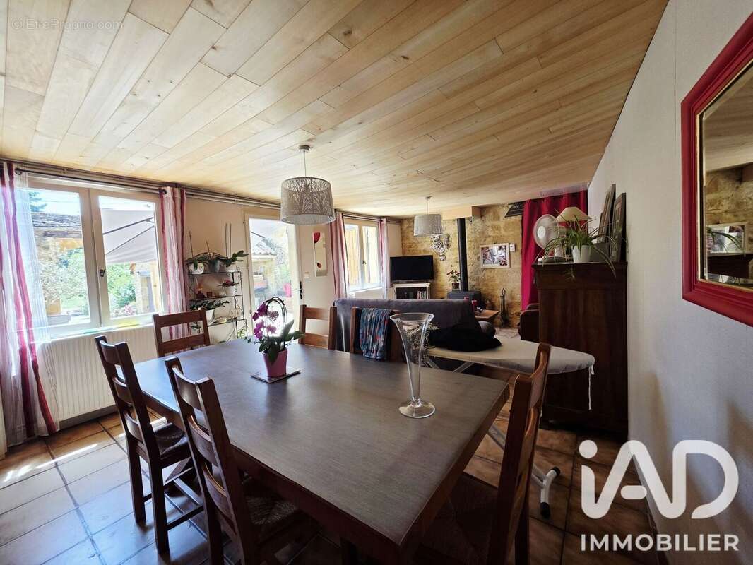 Maison 88 m² à Prats-De-Carlux  - photo 4