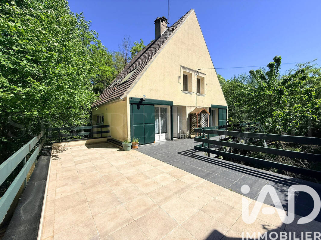 Photo 1 - Maison à CHANTILLY