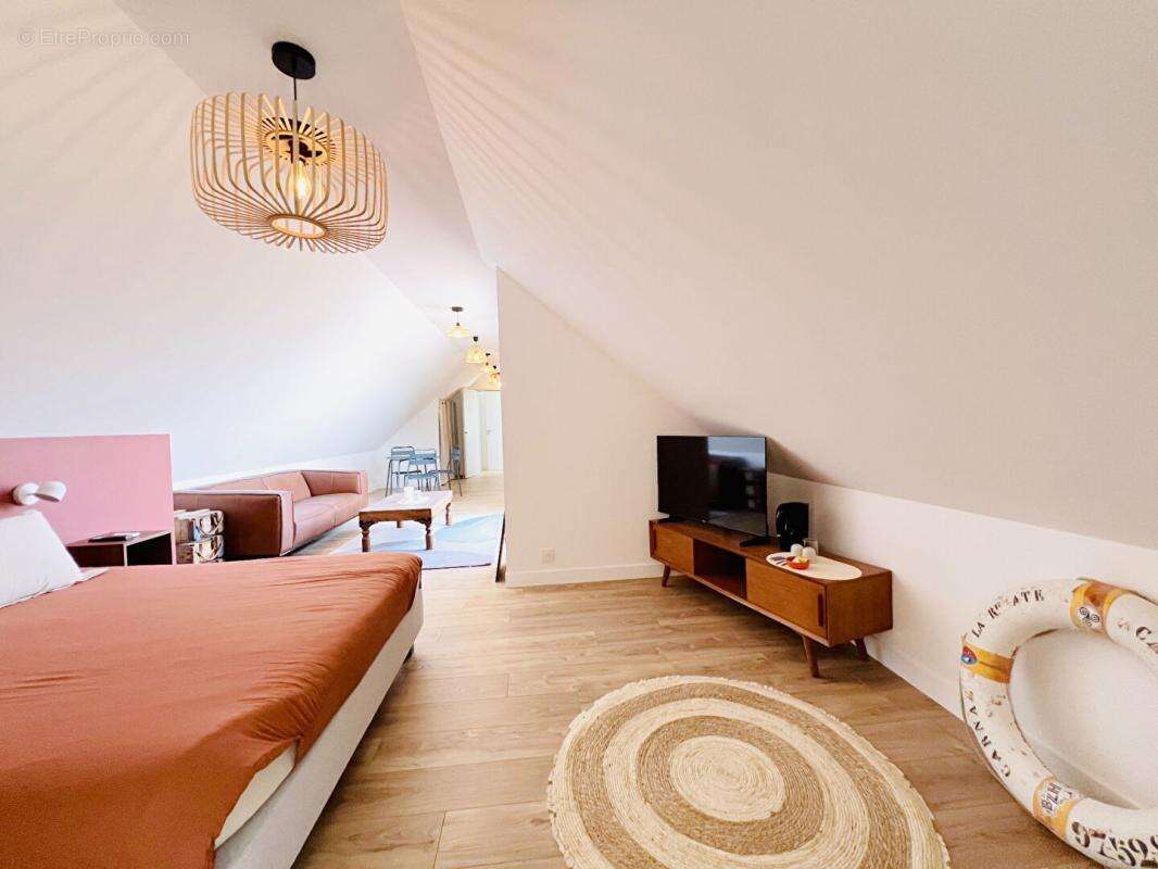 Belle contemporaine 194m 2 . 5 suites parentales - photo 10