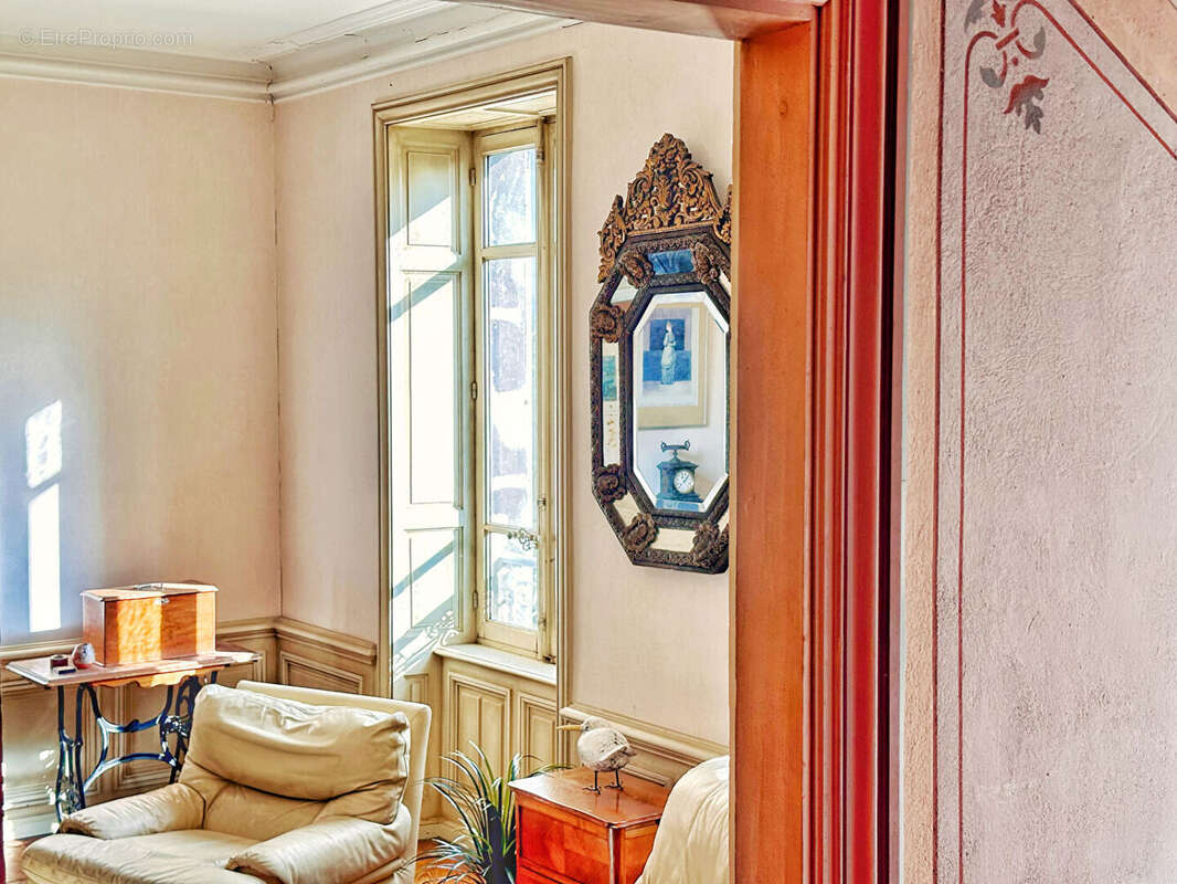 Maison à LA ROCHE-BLANCHE