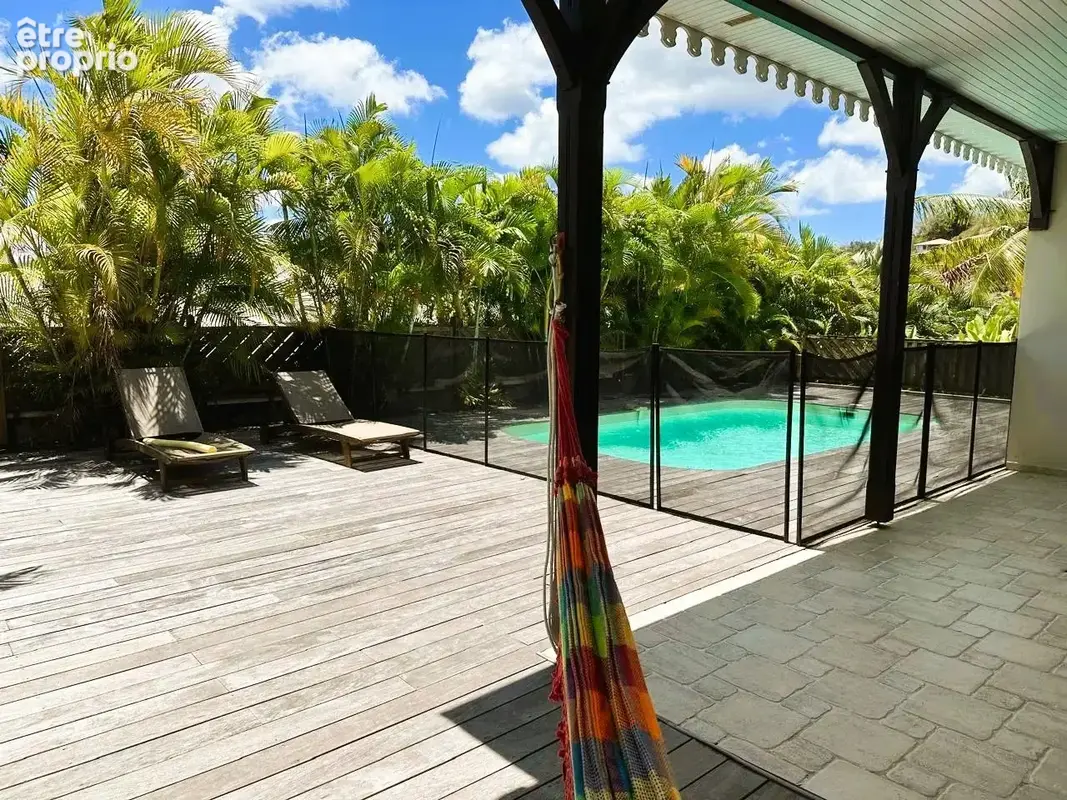 TROIS-ILETS : Villa T5 + piscine - photo 2