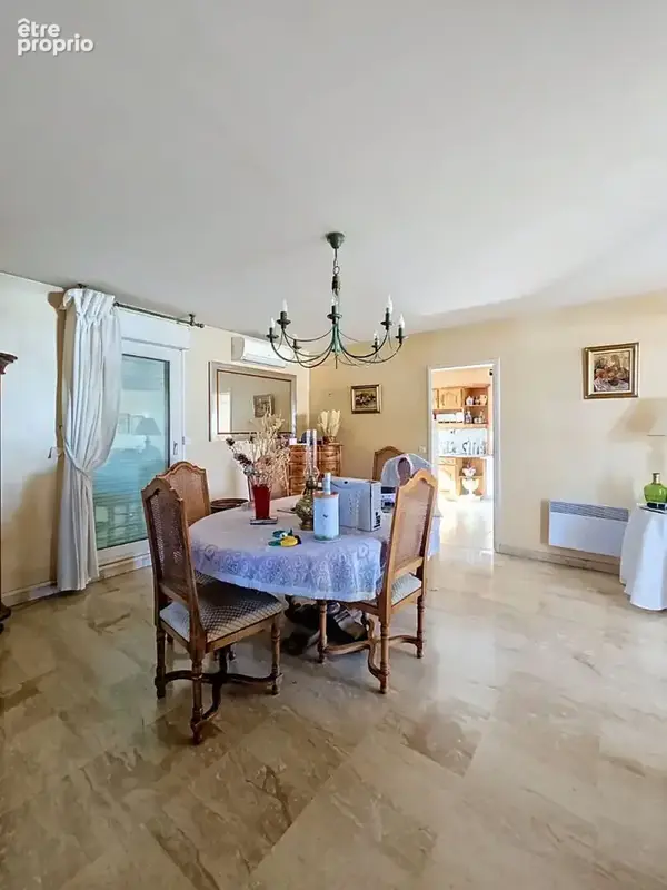 Appartement P5, 125m2 DERNIER ETAGE, Terrasse 80m2 Nîmes , garage et cave - photo 17
