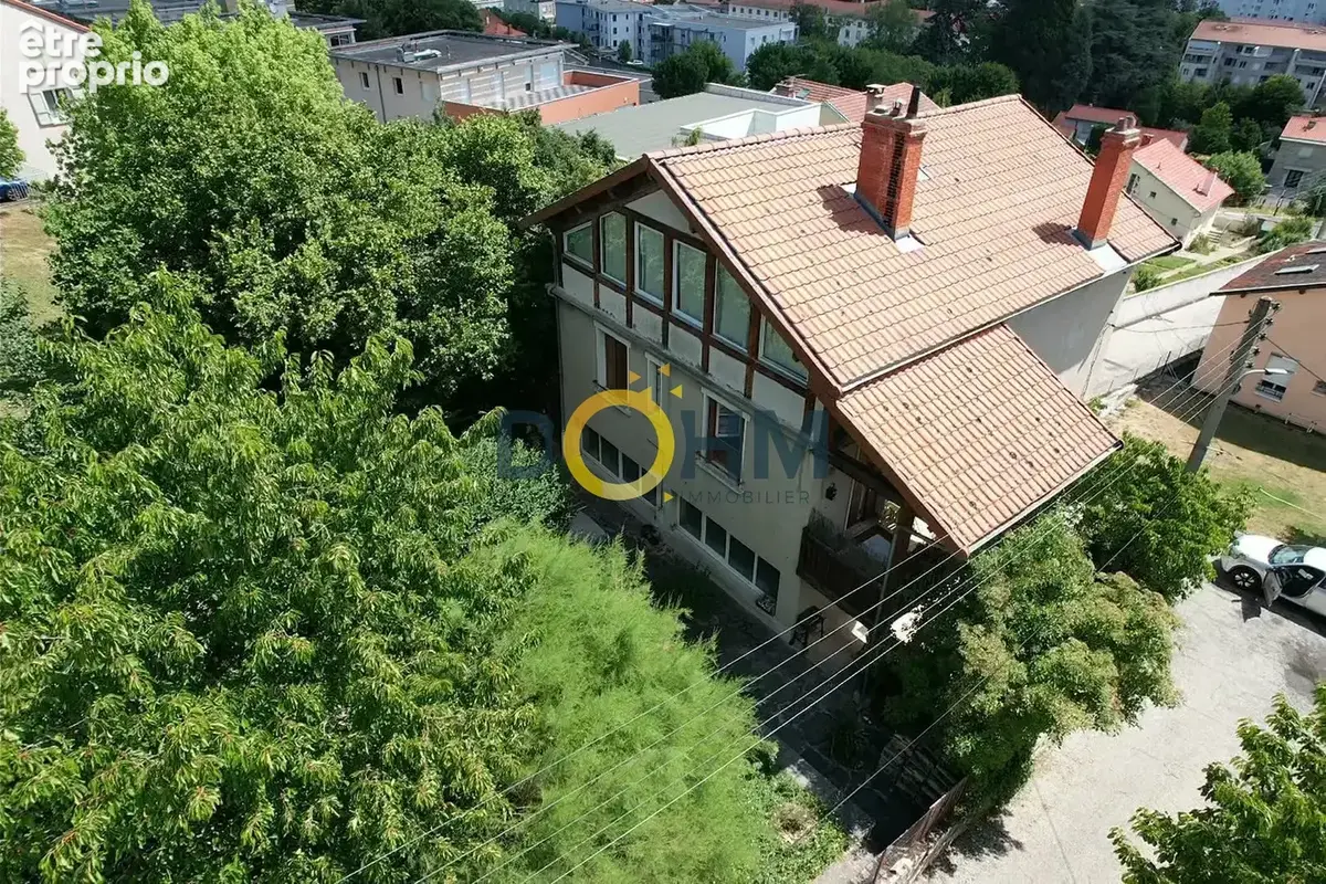 LE PUY EN VELAY ! Maison 2 logements 199m2 avec jardin et garage - photo 16