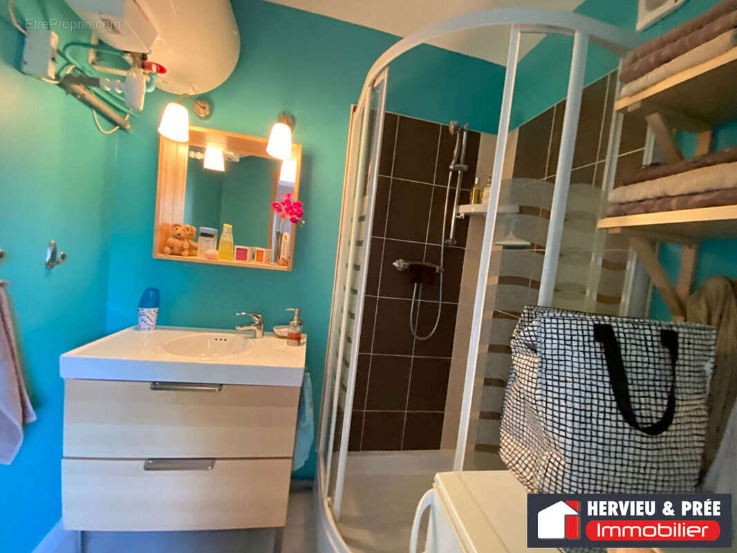 Appartement à LUC-SUR-MER