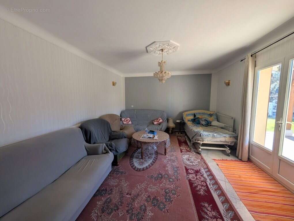 Maison à GILLY-LES-CITEAUX