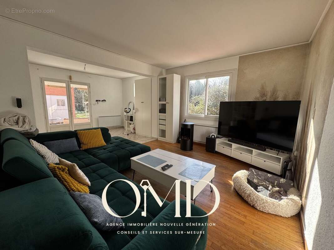 Maison à MONTESQUIEU-VOLVESTRE